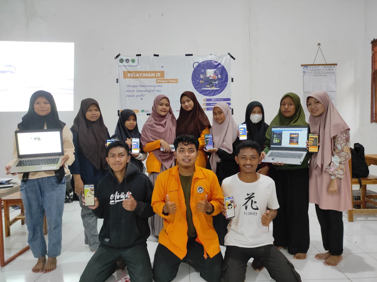 KKN-PPL UNM Gelar Palatihan IT untuk Siswa SMKN 4 Barru