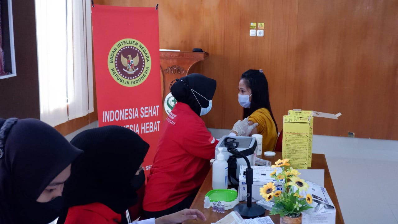 BIN-Pemkab Sidrap Gairahkan Vaksinasi