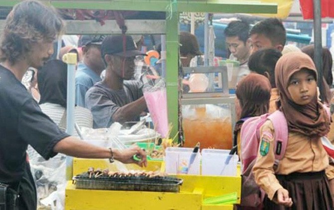BPOM Diminta  Perhatikan Jajanan Sekolah