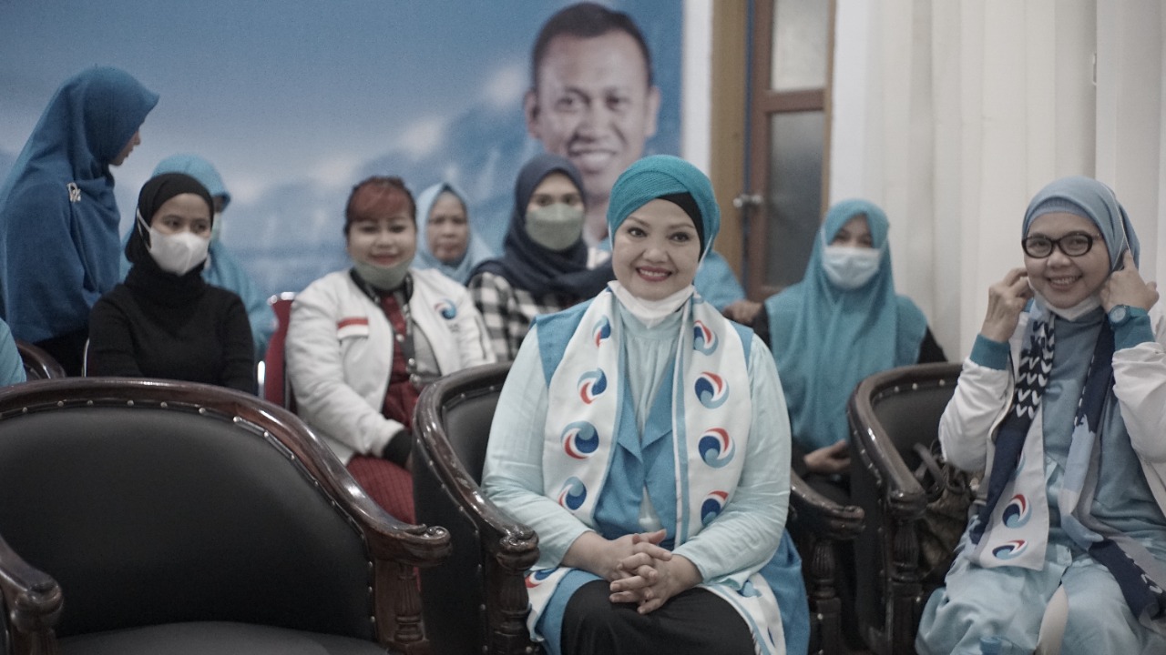 Partai Gelora Sulsel Gelar Training Industri Rumah Tangga