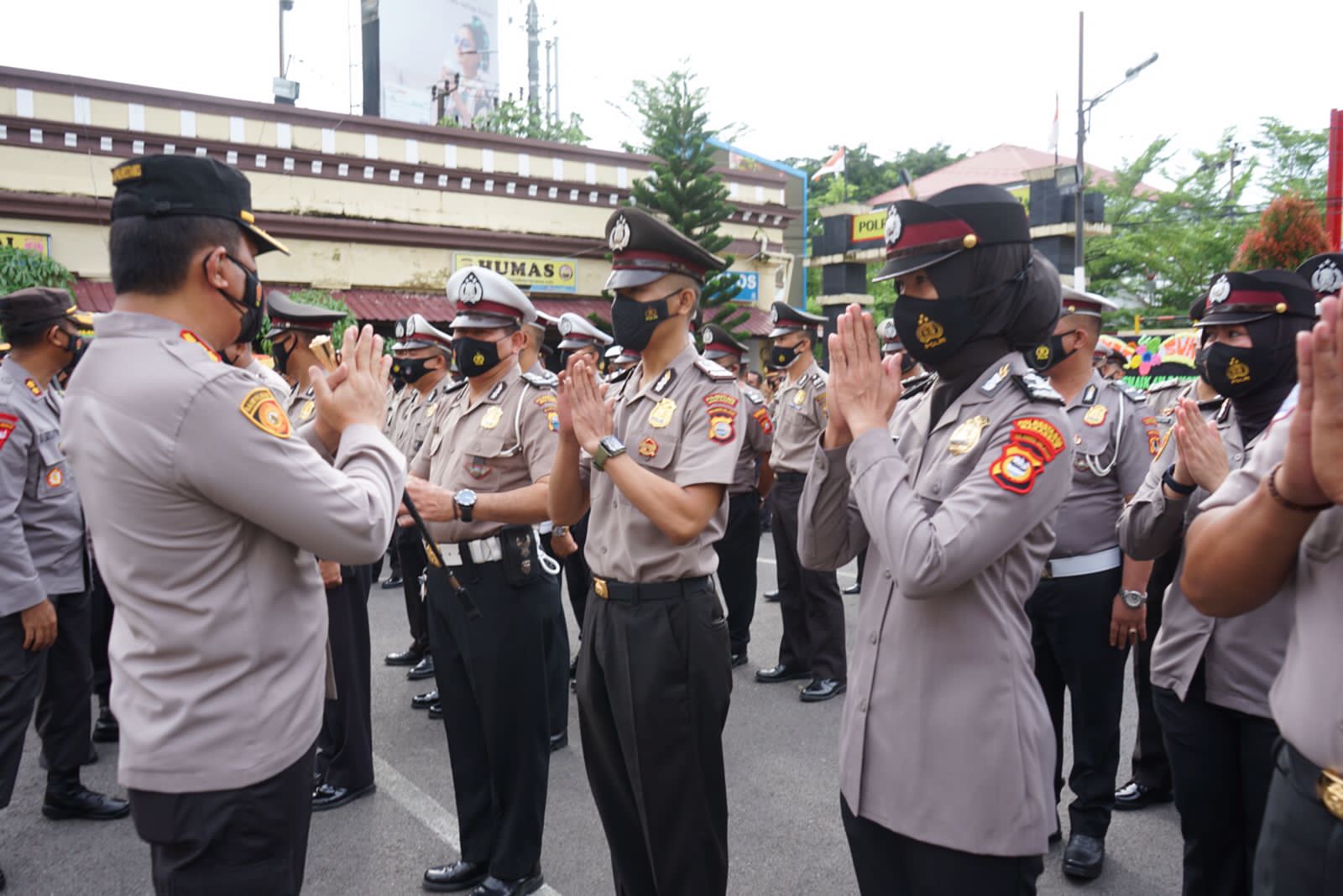 236 Anggota Polrestabes Makassar Naik Pangkat