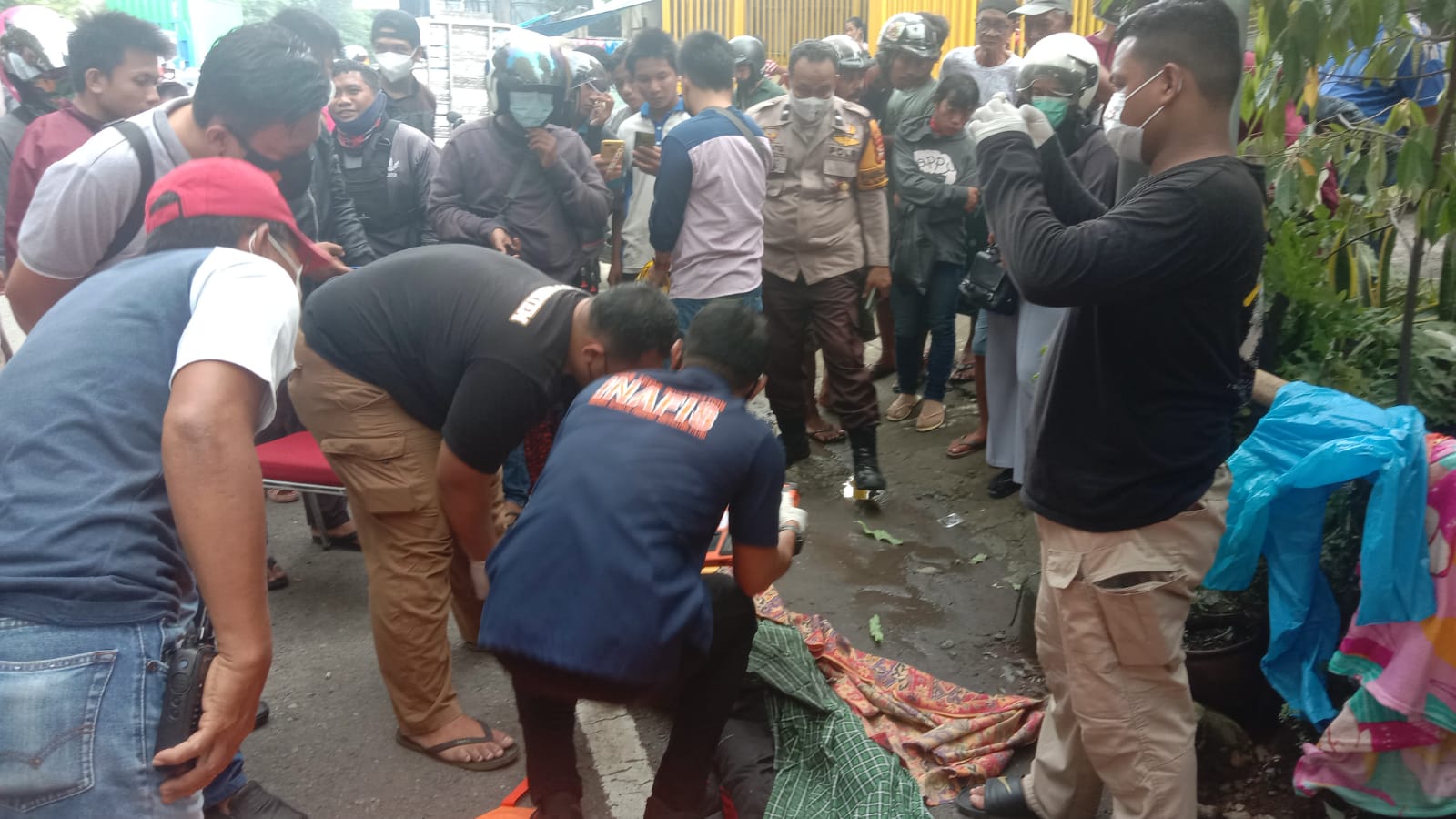 Lelaki Tua Ditemukan Meninggal di Pinggir Jalan
