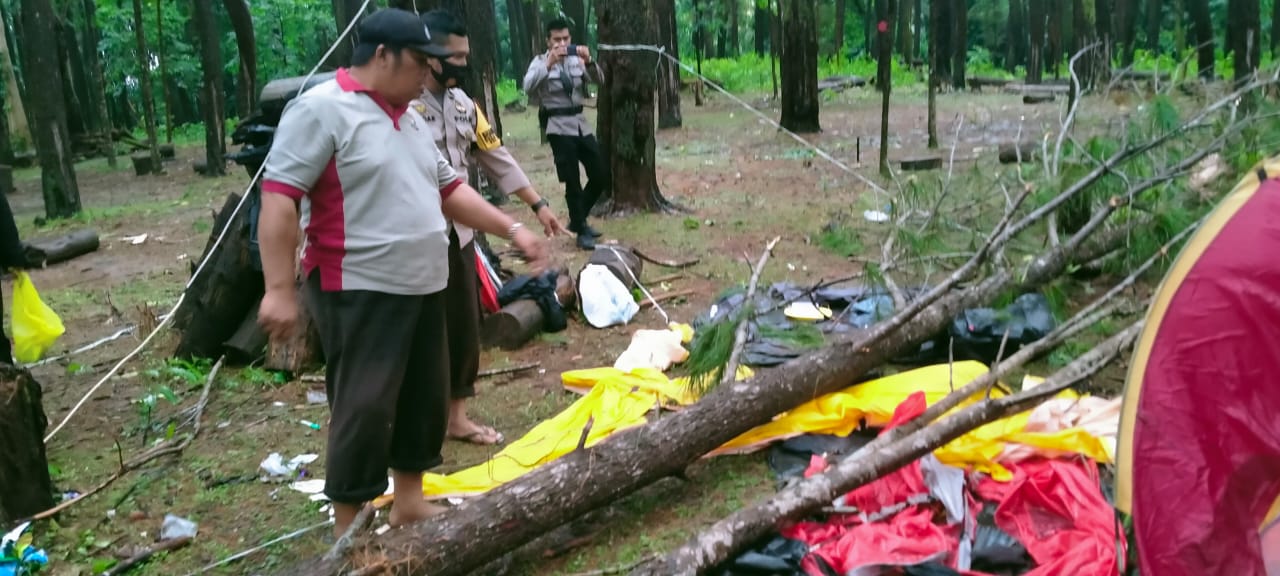 Dua Paskibra Meninggal, Lokasi Wisata Hutan Pinus Ditutup