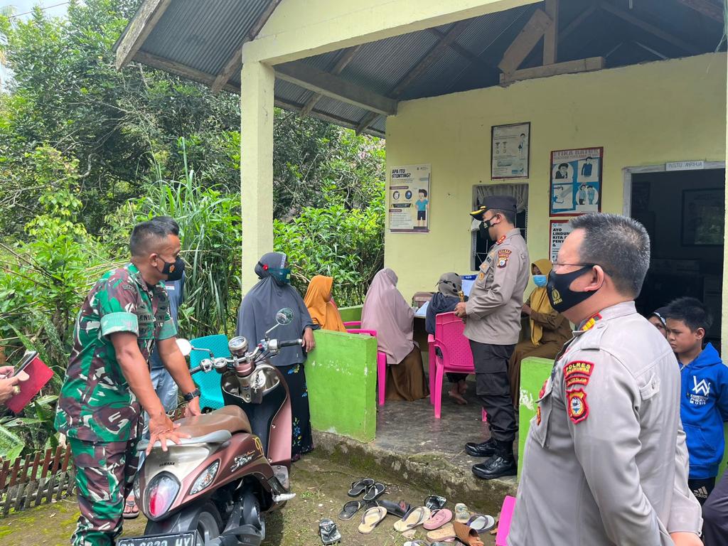Kapolres Bersama Dandim 1411 Pantau Kegiatan Vaksin di Kindang