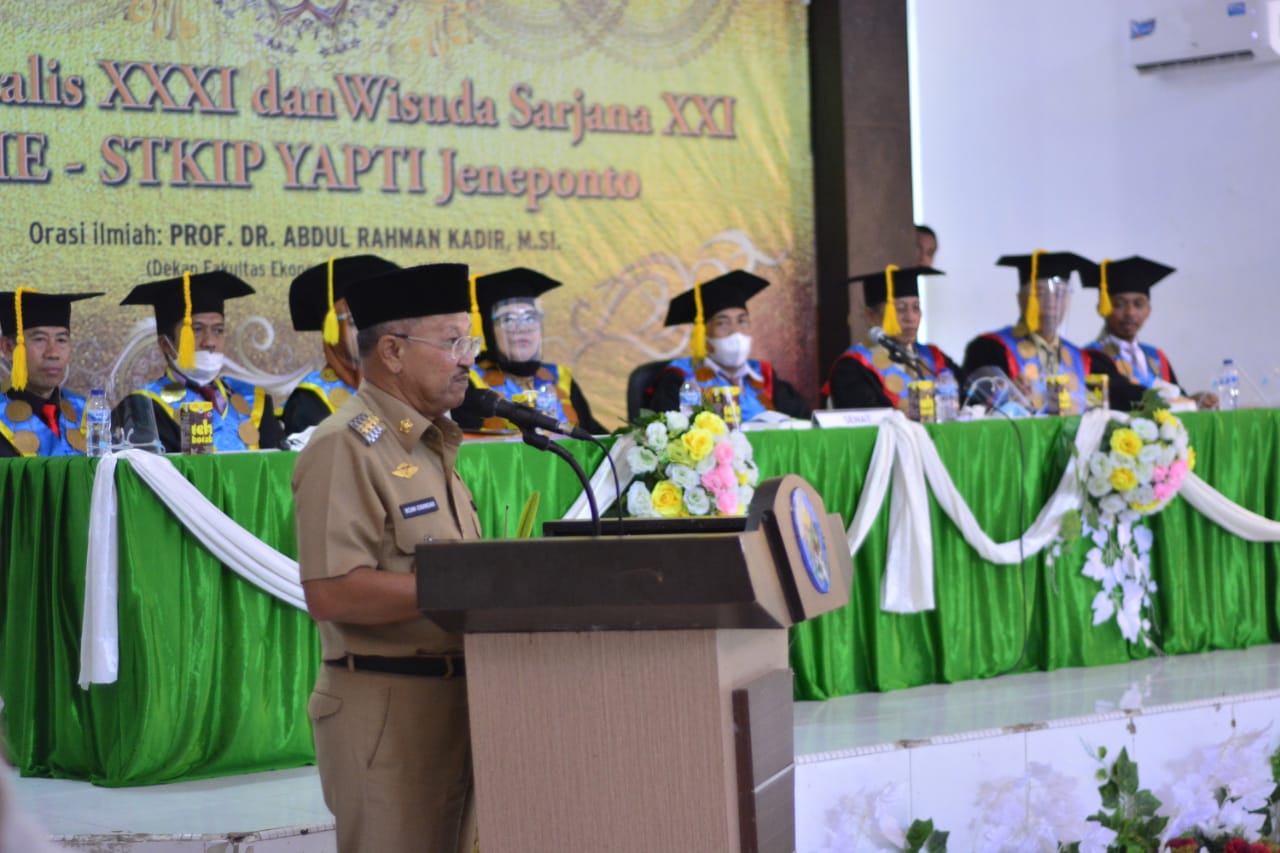 Wisuda Sarjana dan Dies Natalis STIE-YAPTI Jeneponto
