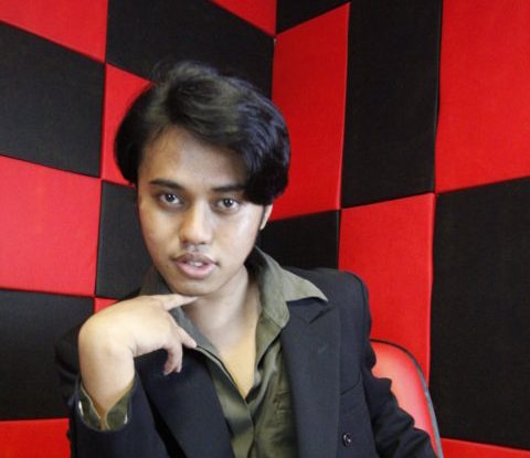 Harry Noor, Owner Harry Beauty  ”Saya Make Up yang Ringan-ringan Saja”
