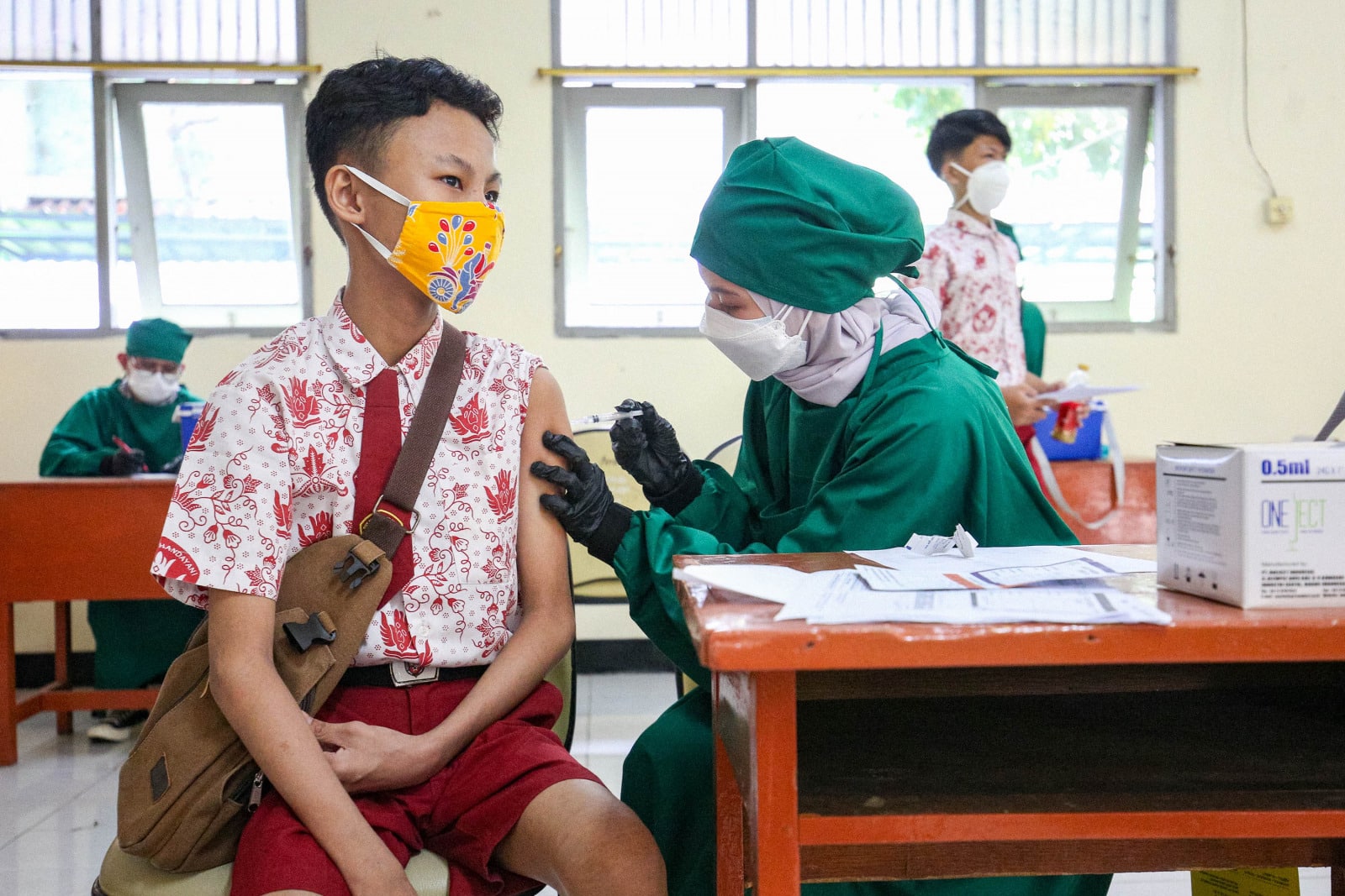 Masih Banyak Orang Tua yang Takut Anaknya Divaksin