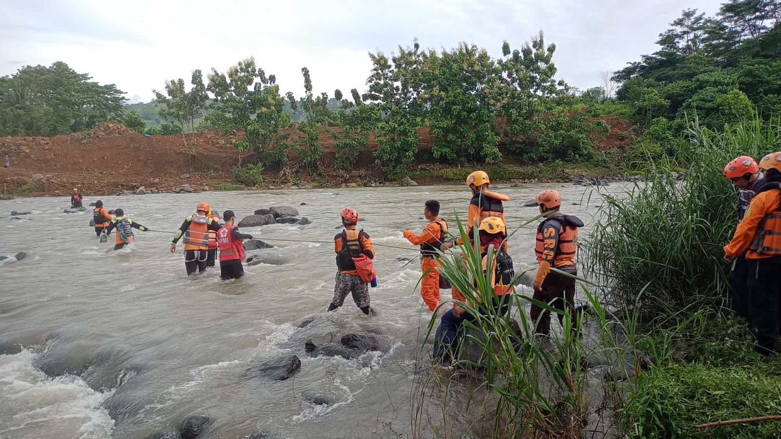 Main di Sungai, Dua Bocah  Meninggal Terbawa Arus
