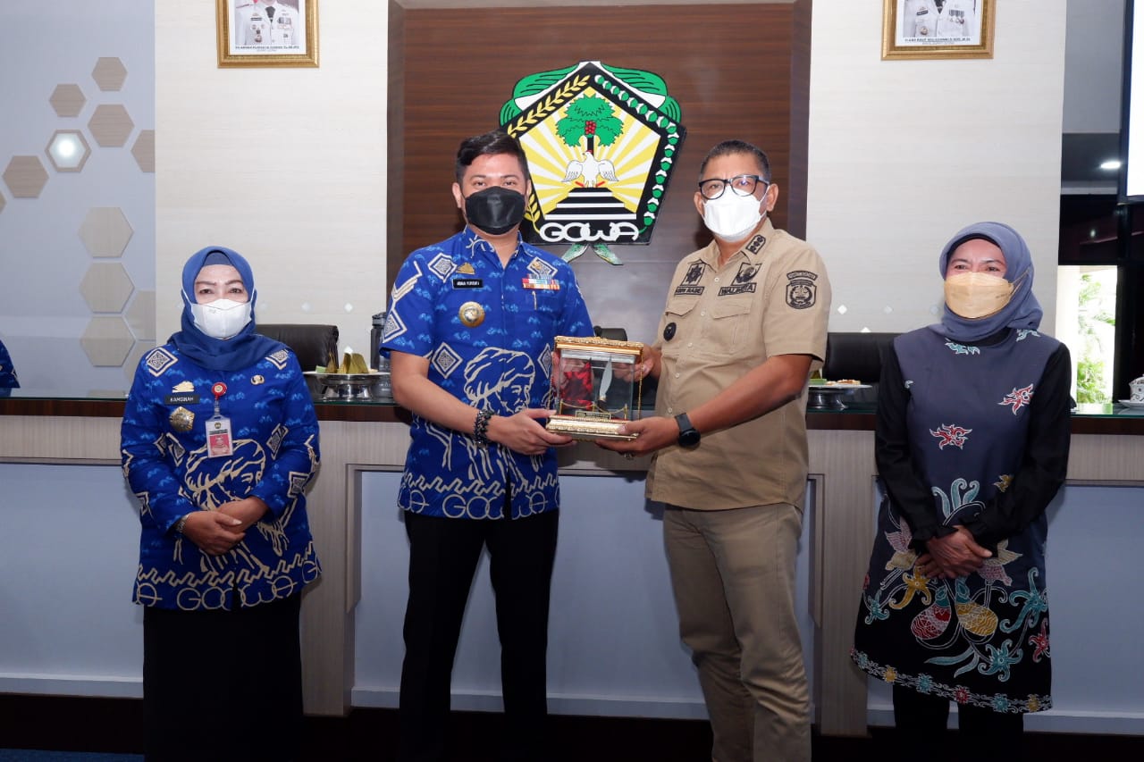 Wali Kota Bontang Contek Pendidikan Gratis dan Optimalisasi PAD Gowa