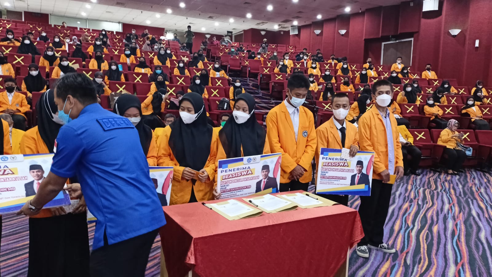 124 Mahasiswa Terima Beasiswa KIP