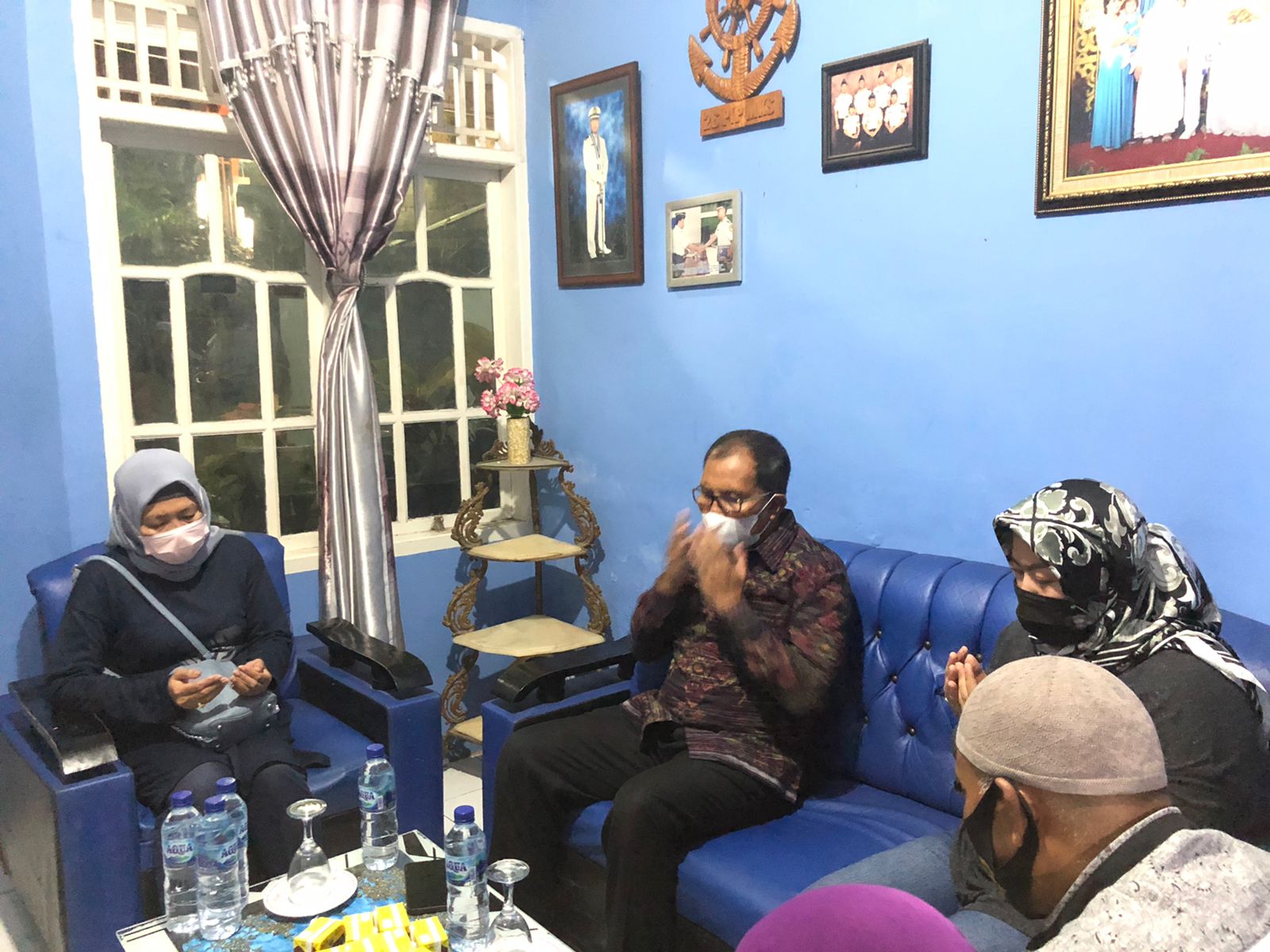 Usai Disandera Milisi, Warga  Makassar Tunggu Dipulangkan