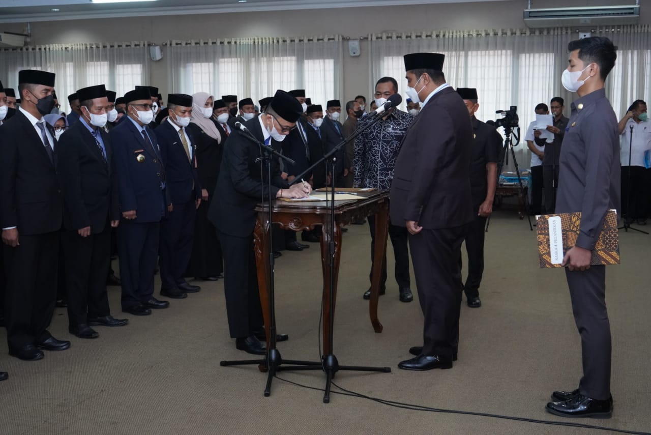 Tata OPD Maros, Bupati Lantik  84 PPTP dan Administrator
