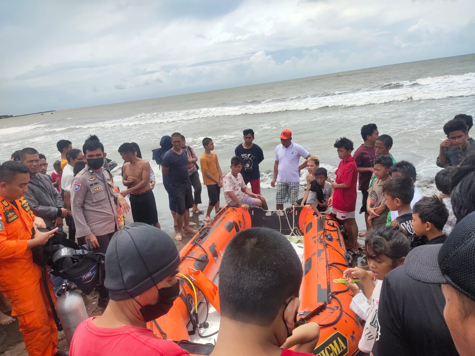 Perayaan Ultah di Pantai Berujung Tragedi