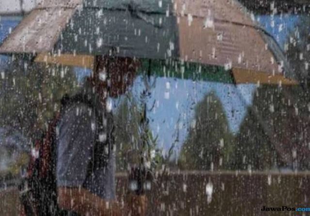 Masa Peralihan, Maros Masih Dilanda Hujan