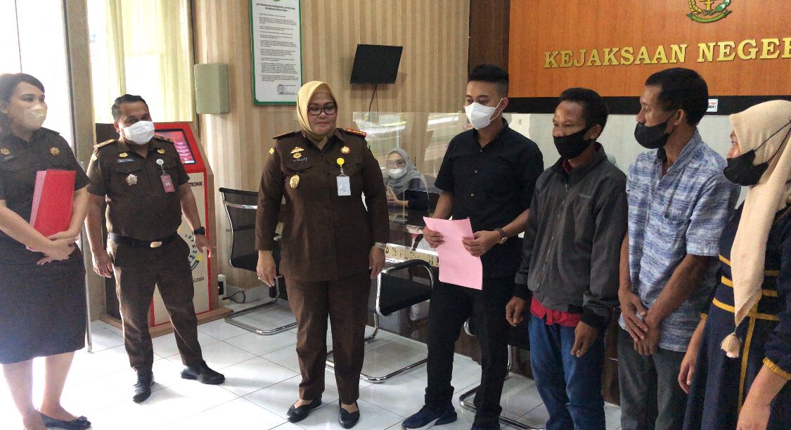 Kejari Gowa Tutup Kasus Penganiayaan di Manuju