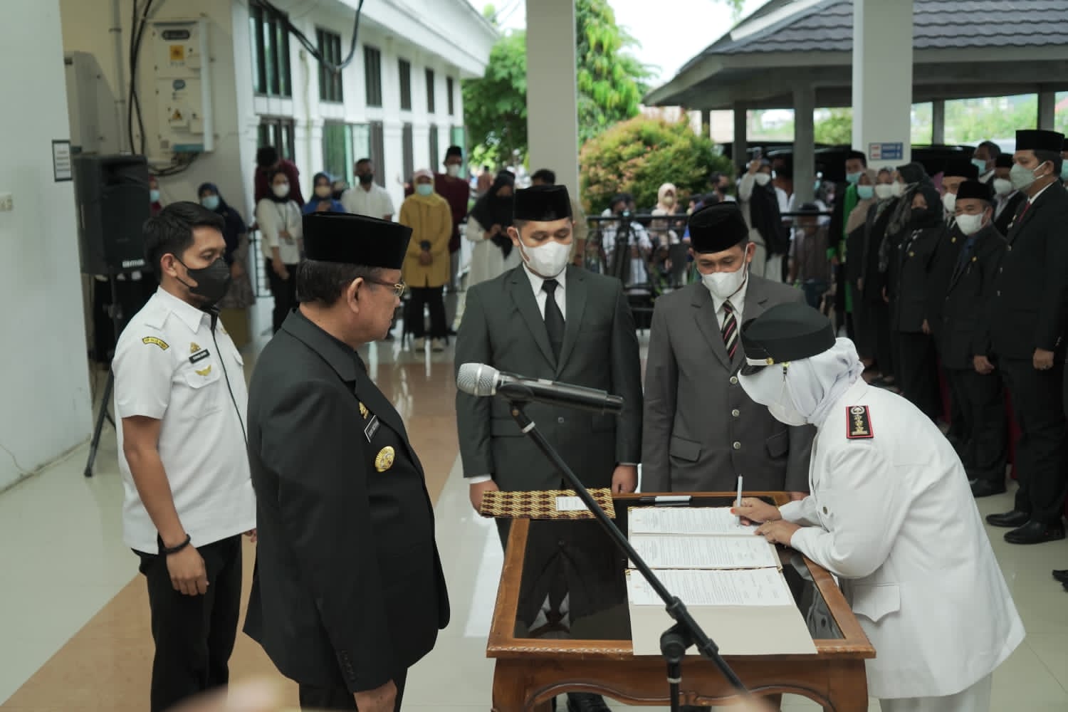 Bupati Luwu Lantik Lima Pejabat Eselon II