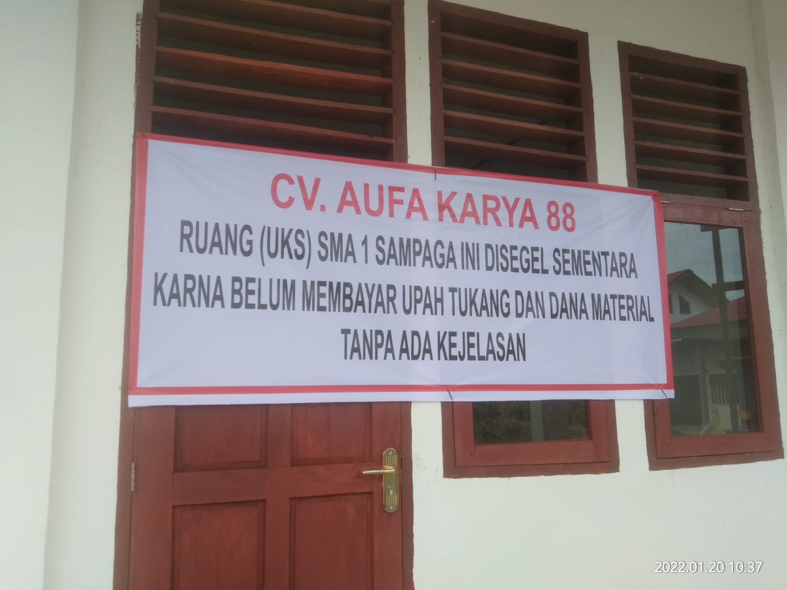 Ruang UKS Disegel Gegara Upah Tukang tak Dibayar
