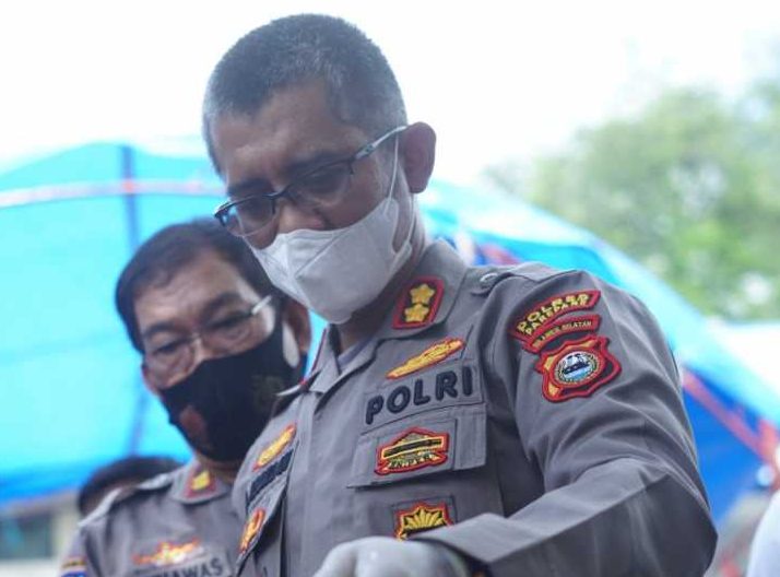 Kapolres Beri Penghargaan Satpam Berprestasi