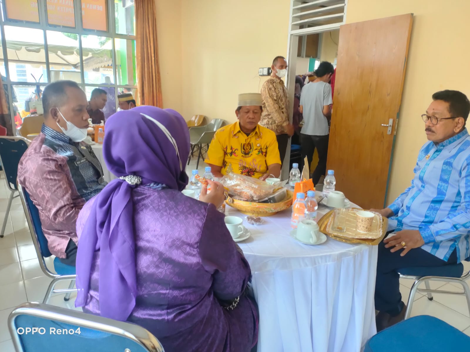 Bupati Buton Kunjungi Galery UKM  Soppeng