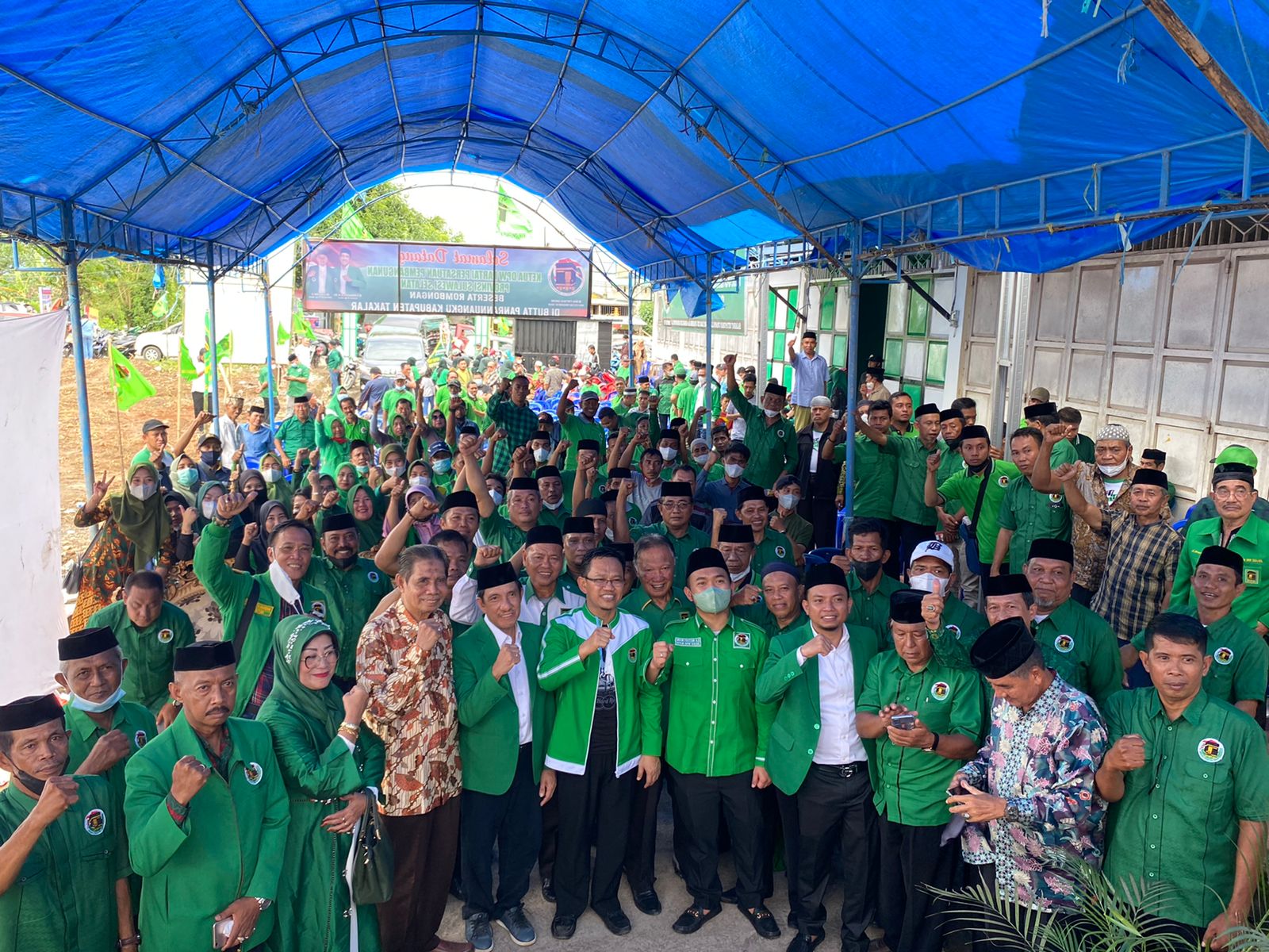 Loyalis H Bur dan Warga PPP Takalar Menyatu Sambut Kedatangan AU