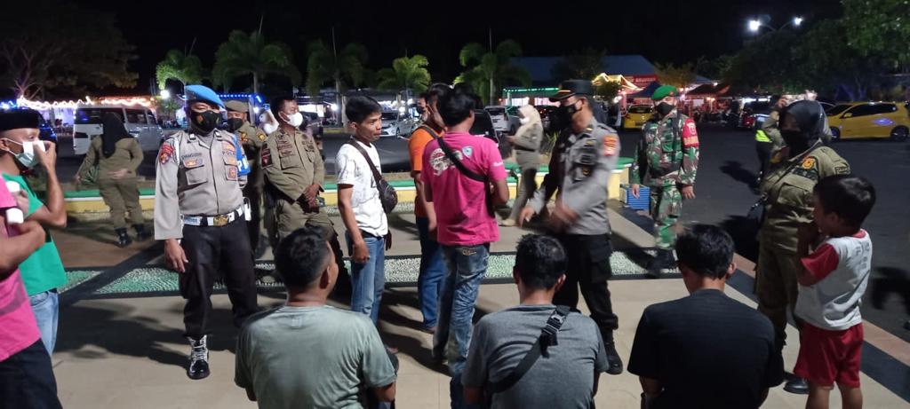 Menjaga Situasi Kamtibmas, TNI-Polri dan Satpol PP Patroli Gabungan