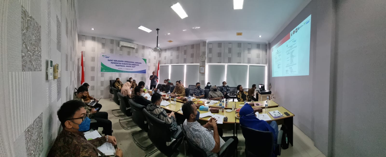 BPJS Ketenagakerjaan Cabang Palopo Bersama Pemkab Enrekang Melaksanakan Rapat Kerjasama Operasional