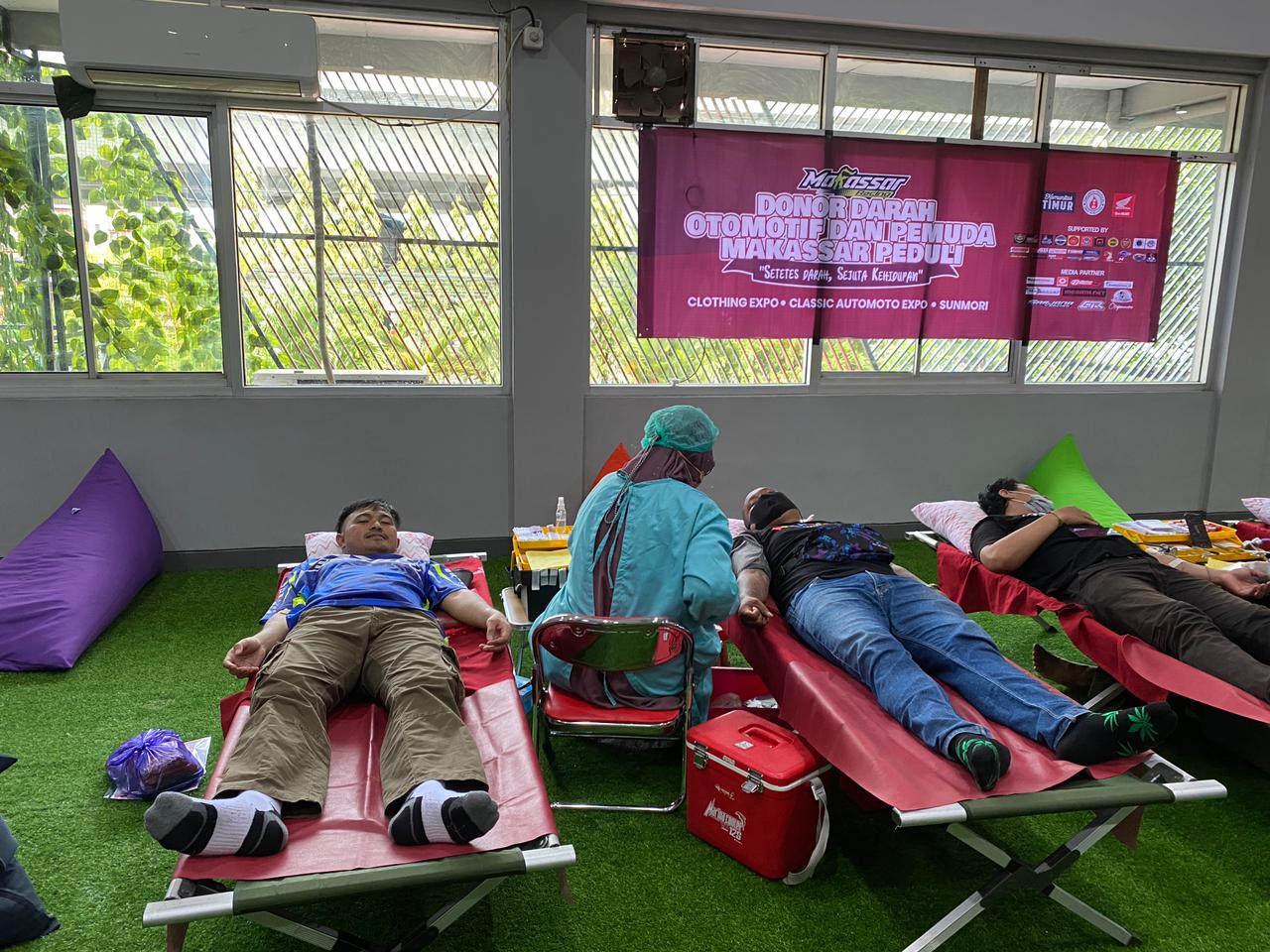 Aksi Sosial Nyata, Kolaborasi Komunitas Biker Makassar Gelar Donor Darah