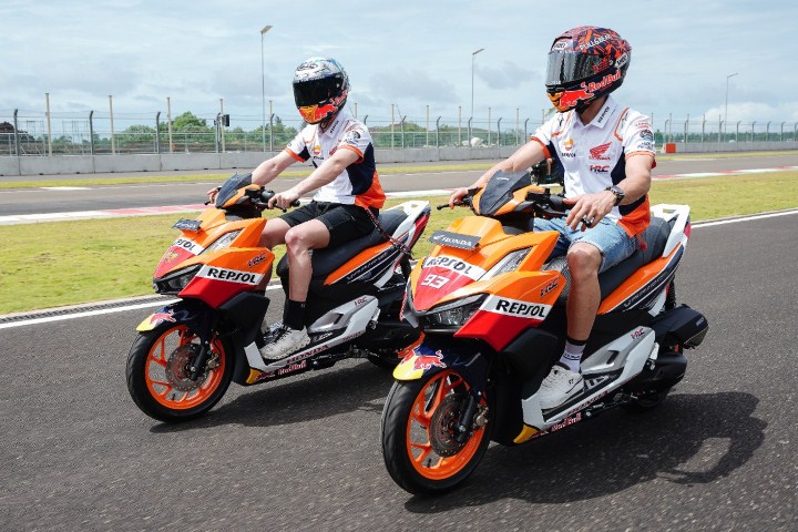 Marquez dan Espargaro Jajal All New Honda Vario 160 MotoGP Mandalika