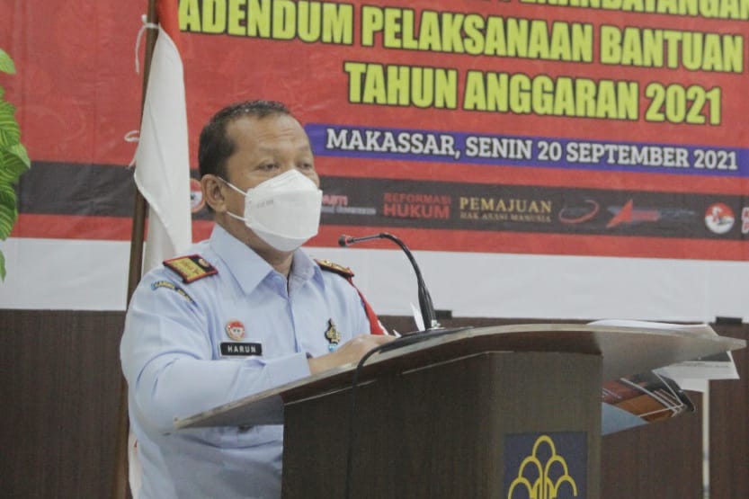Kemenkumham Tandatangan Kontrak Bersama 30 OBH
