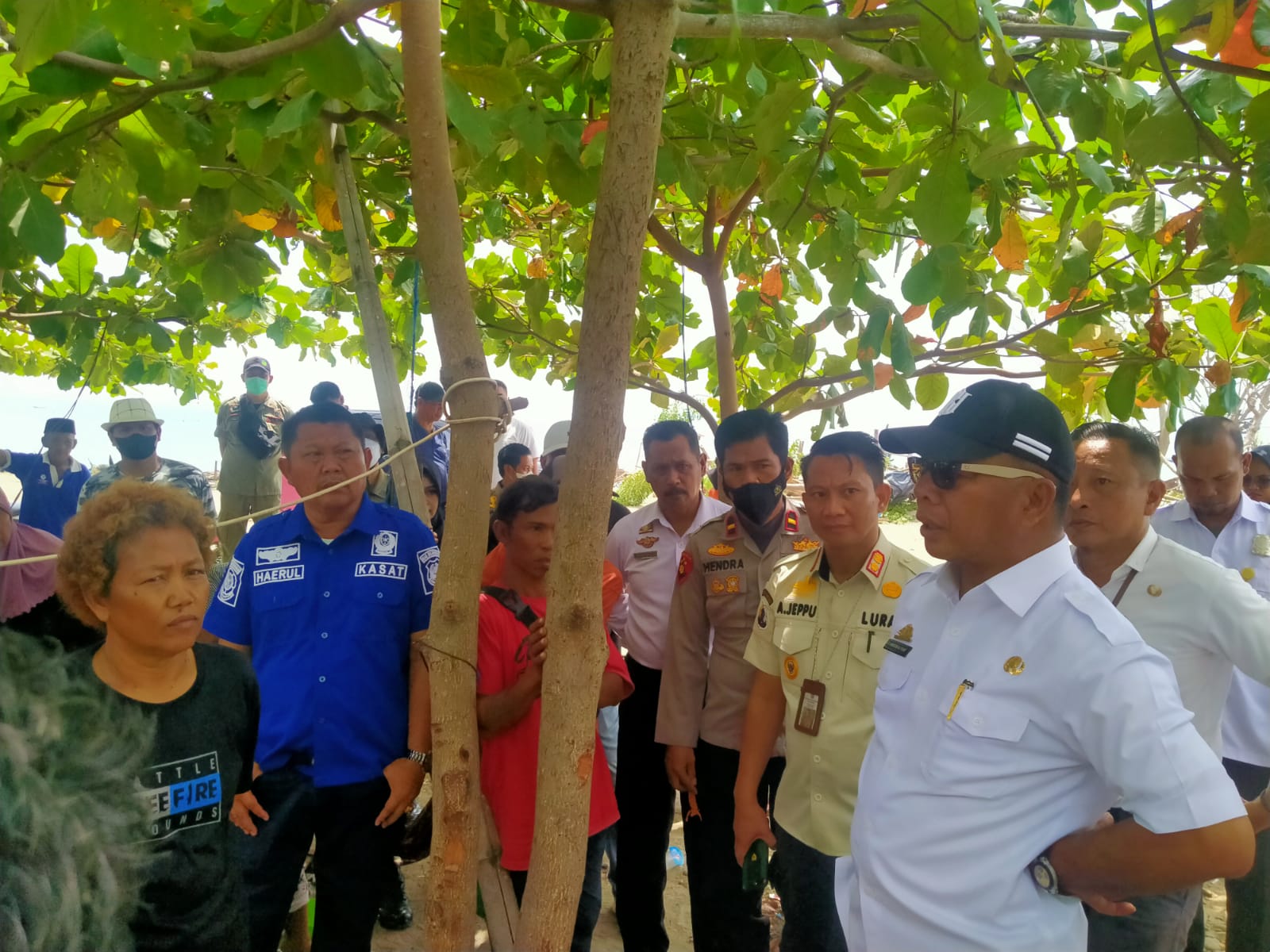Andi Utta Tinjau Kawasan Pantai Merpati
