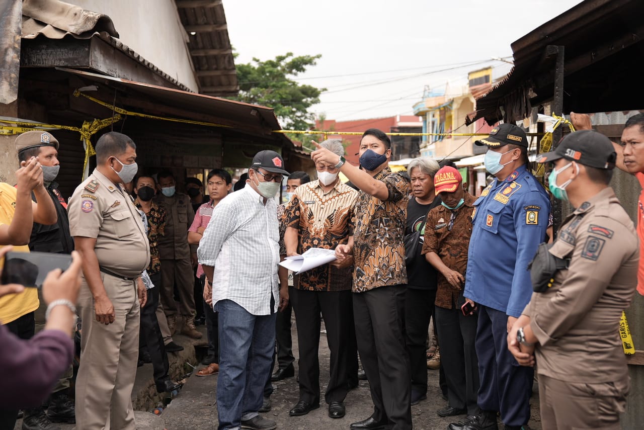Bupati Tawarkan Dua Opsi  ke Pedagang Pasar yang Terbakar