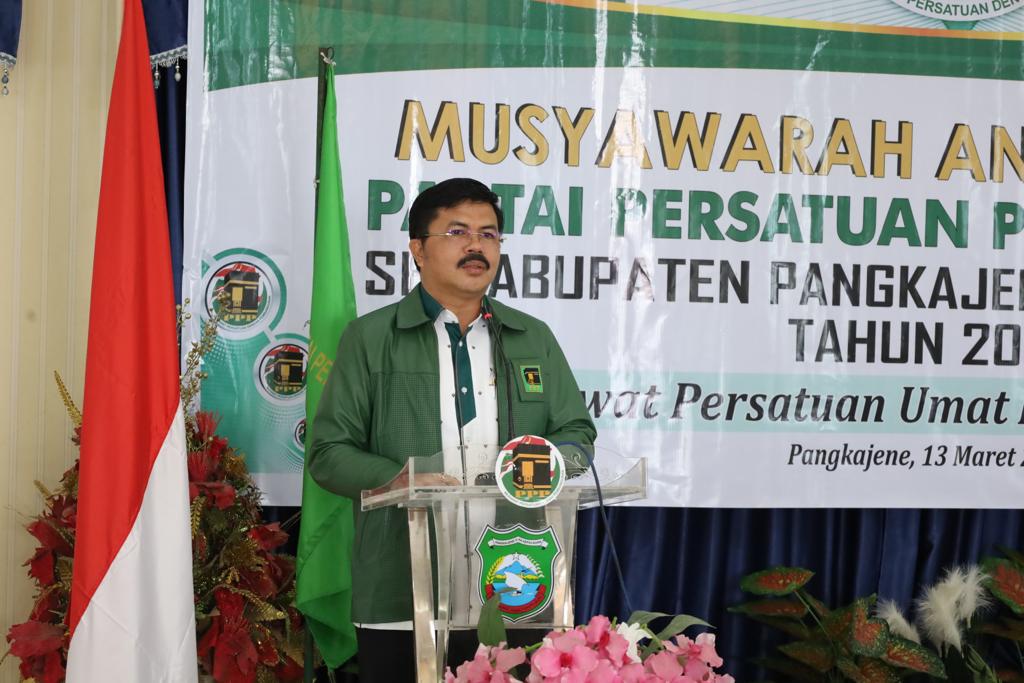 HM Aras Beri Motivasi Buat kader PPP Pangkep