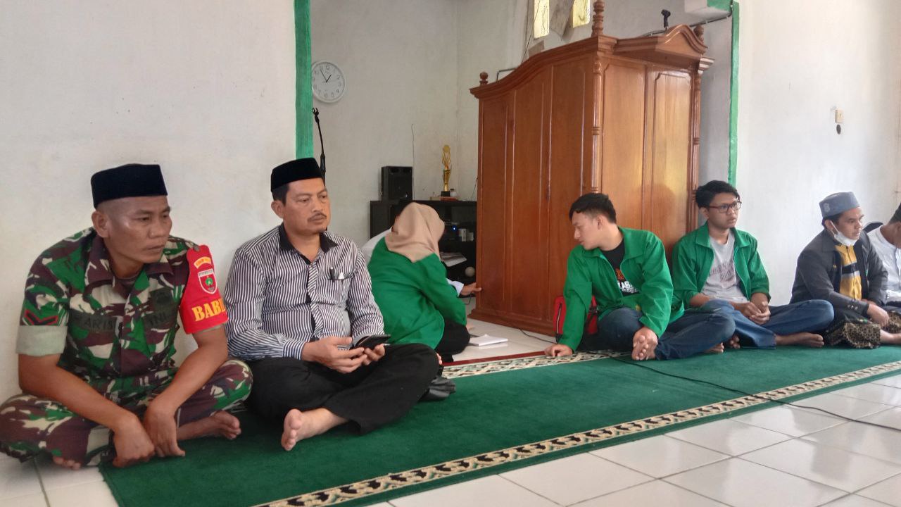 Babinsa Desa Umpungen Serda Haris, Hadiri Isra Miraj