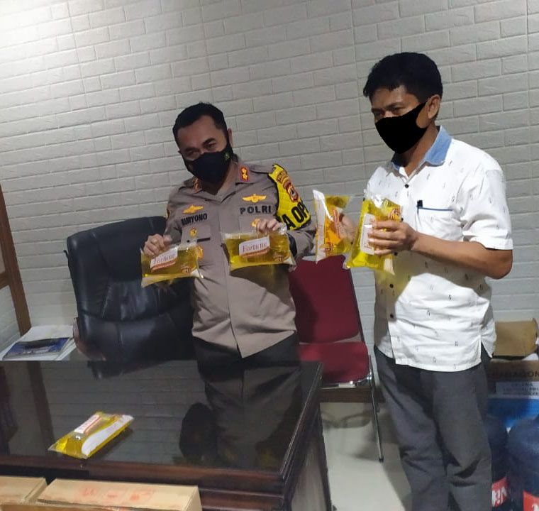 Jual Minyak Goreng di Atas HET, 32 Dos Minyak Goreng di Tanete Diamankan Polisi