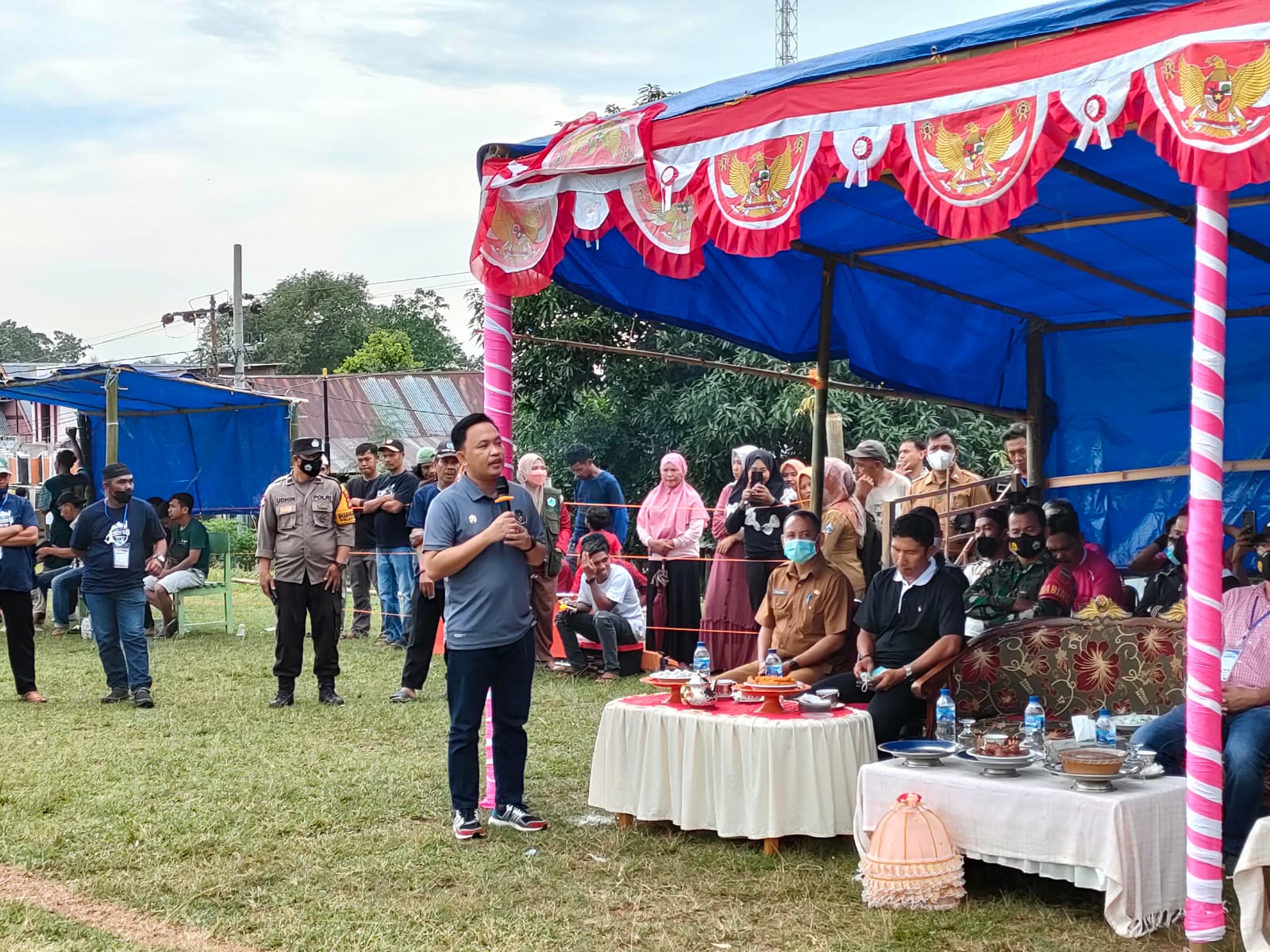 Buka Liga Ramadan Morowa, Ilham Azikin Harapkan Aktivitas Positif Masyarakat