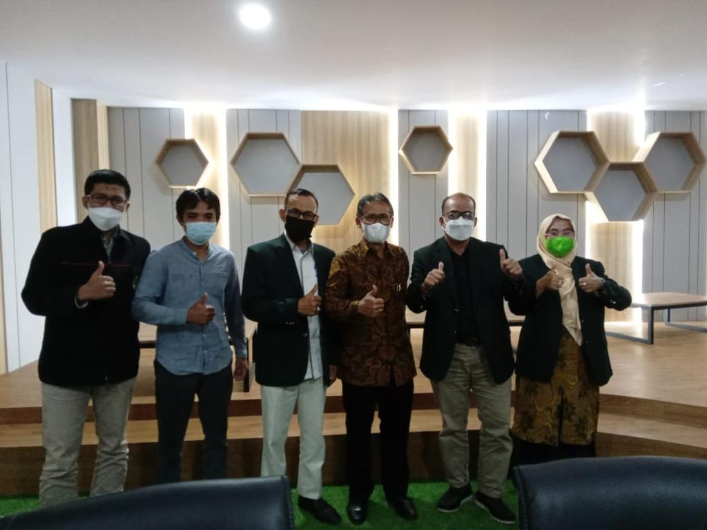 Kuliah Umum UNIMERZ Menghadirkan Rektor UGM Sekaligus Ketua Forum Rektor Indonesia