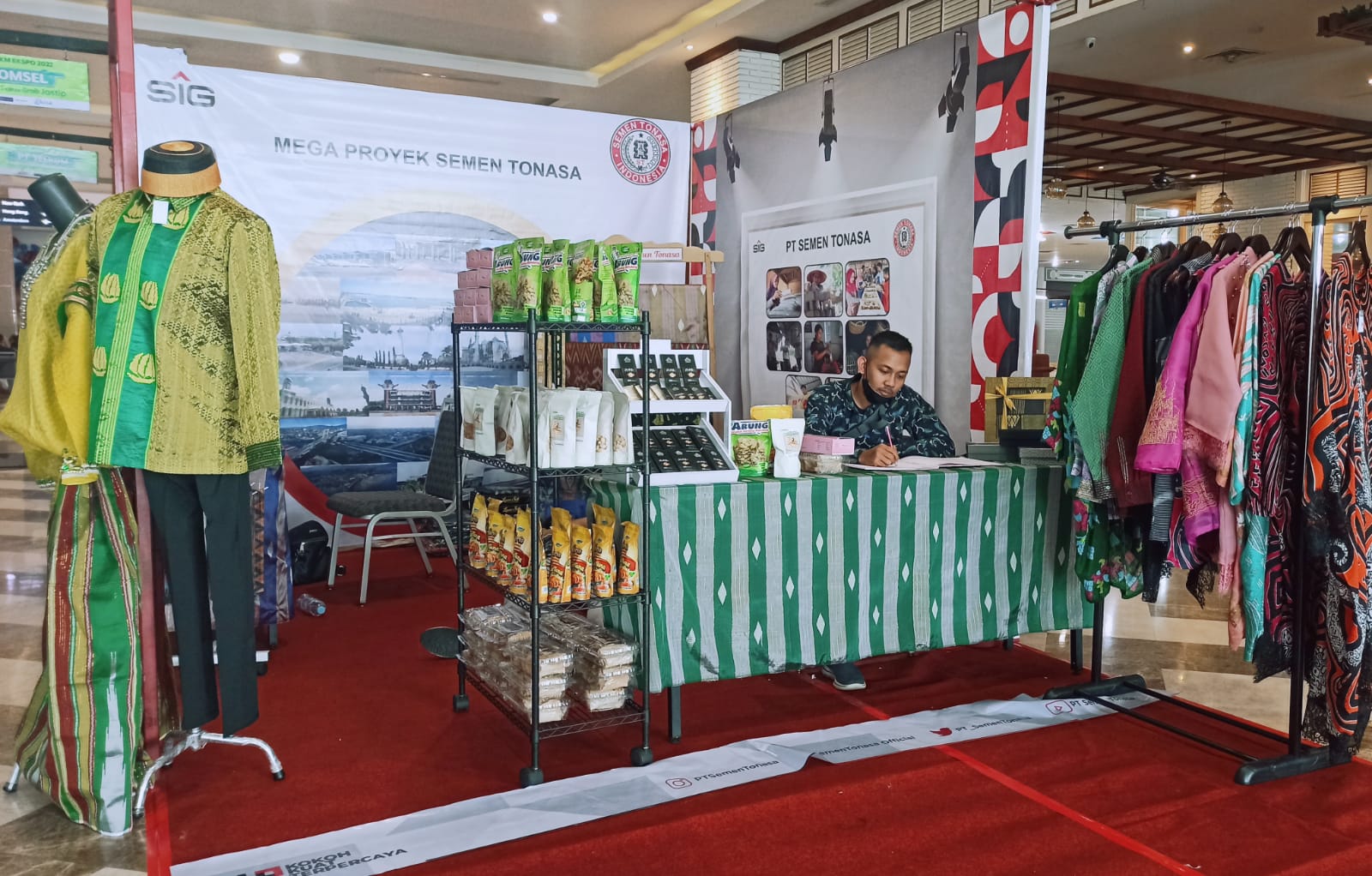 Dukung Mitra Binaan, PT Semen Tonasa Hadir di Fajar UMKM Ekspo 2022