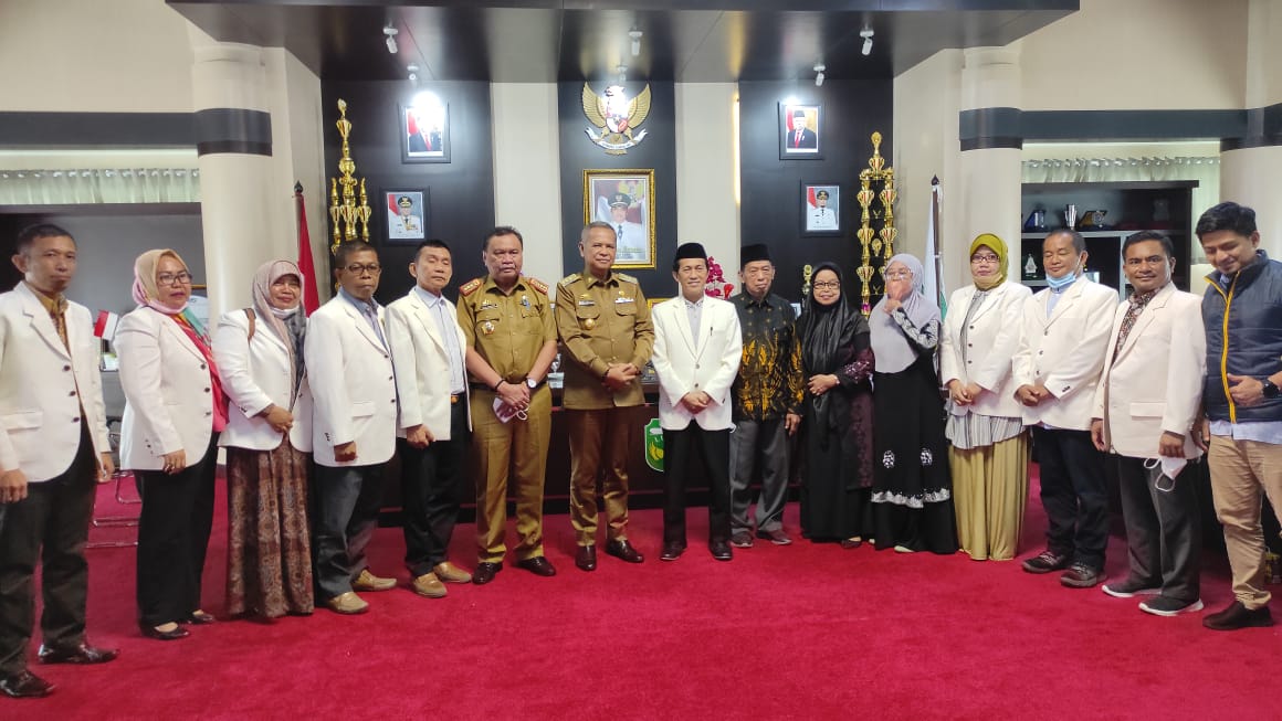 Rektor Unanda Temui Bupati Luwu