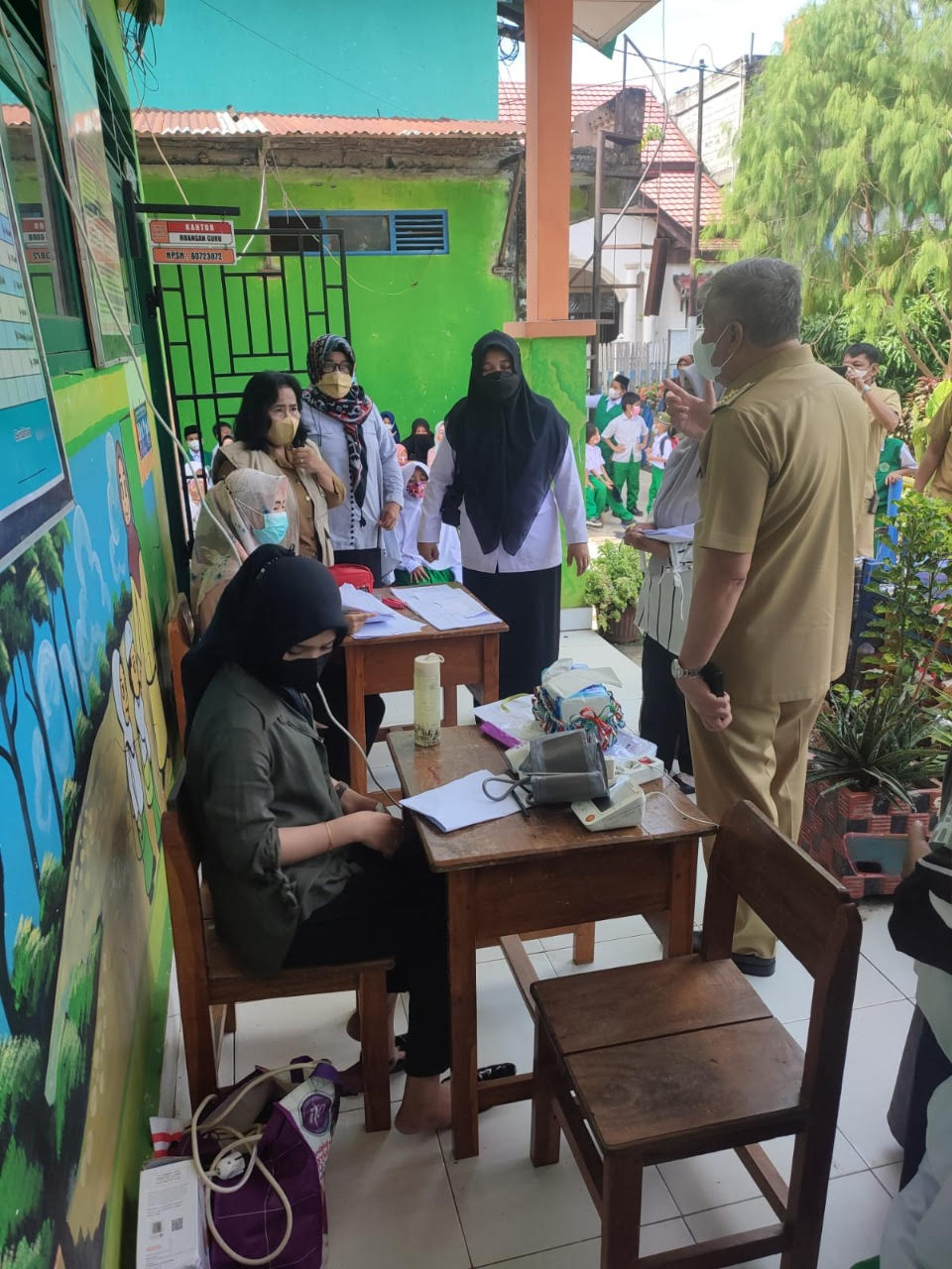 Dinkes Permudah Warga Vaksin