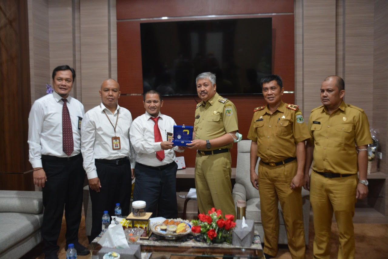 Kakan KPP Pratama Temui Irwan Hamid