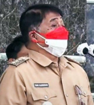 Theo Minta Masyarakat Tetap Waspada