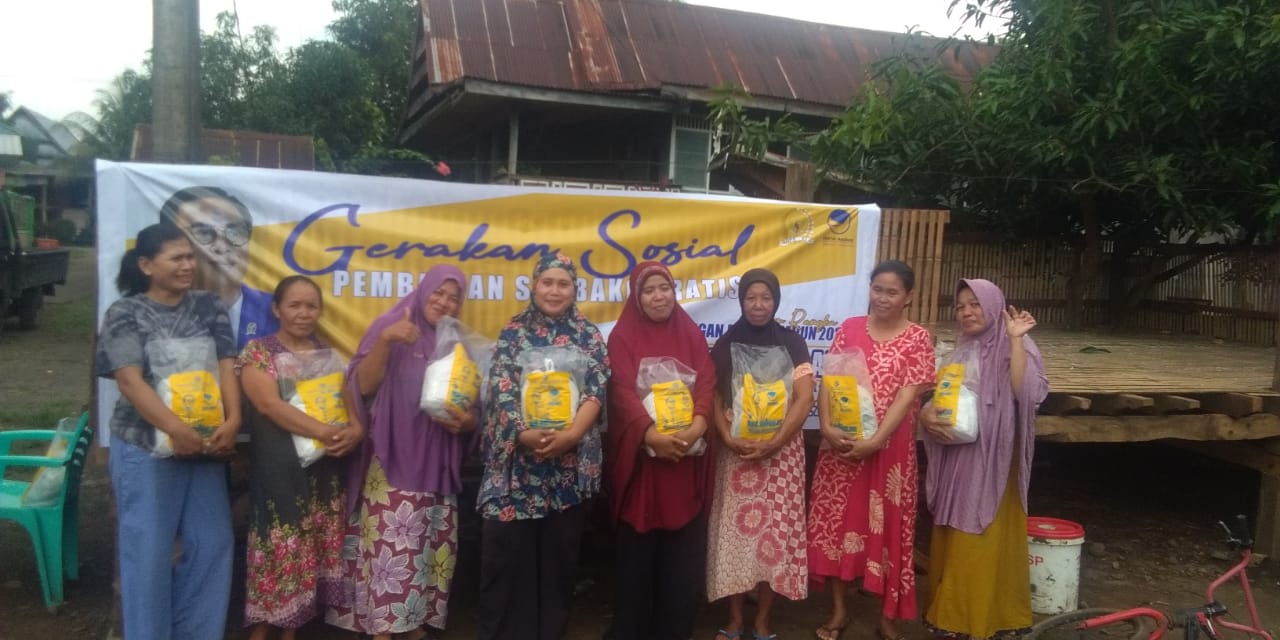 Rapsel Ali Bagi Sembako di Dapil Sulsel I