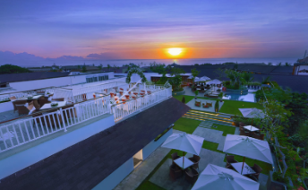 Rayakan Lebaran di Bali dengan Promo Menarik dari Favehotel Kuta Kartika Plaza