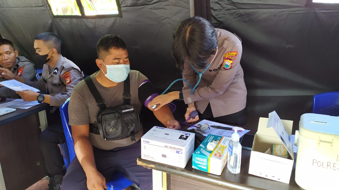 Polres Pelabuhan Makassar terus berikan Pelayanan Vaksin