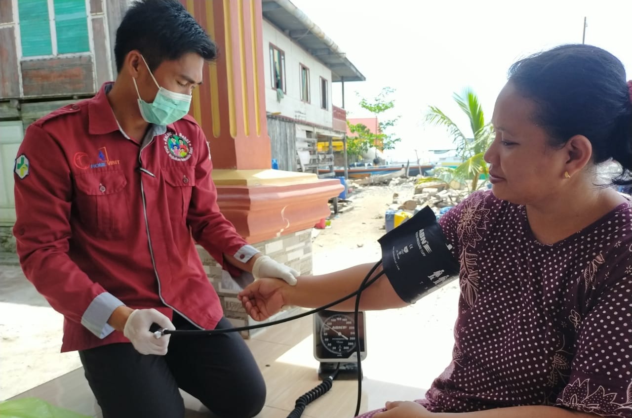 Program Home Care Home Visit Pemkab Sinjai Tetap Berjalan di Bulan Ramadan