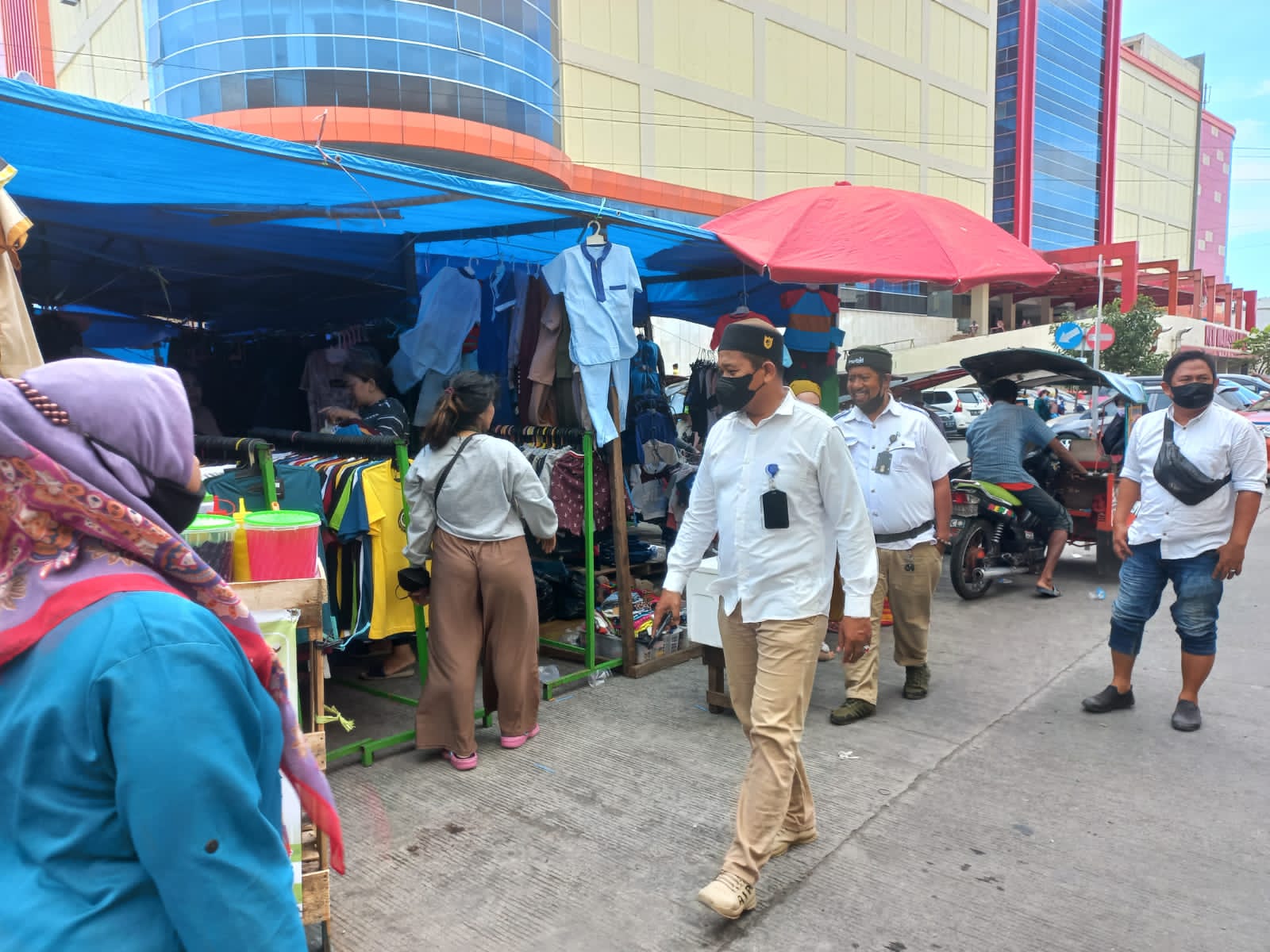 Keluhkan Kemacetan dan tak Aman di Pasar