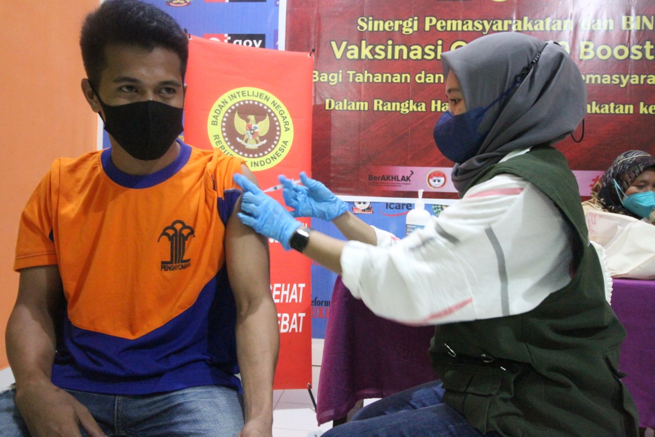 BINDa Sulsel Vaksin Ratusan Warga Binaan