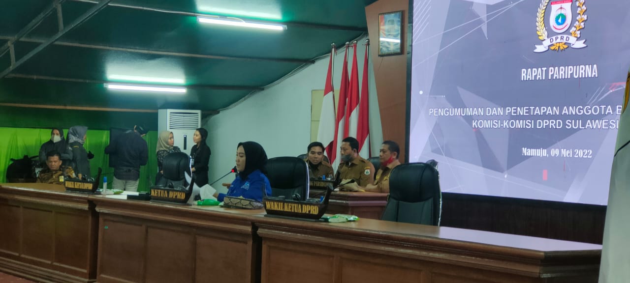 DPRD Sulbar Gelar Paripurna Terkait Pengumuman dan Penetapan Anggota Badan dan Komisi