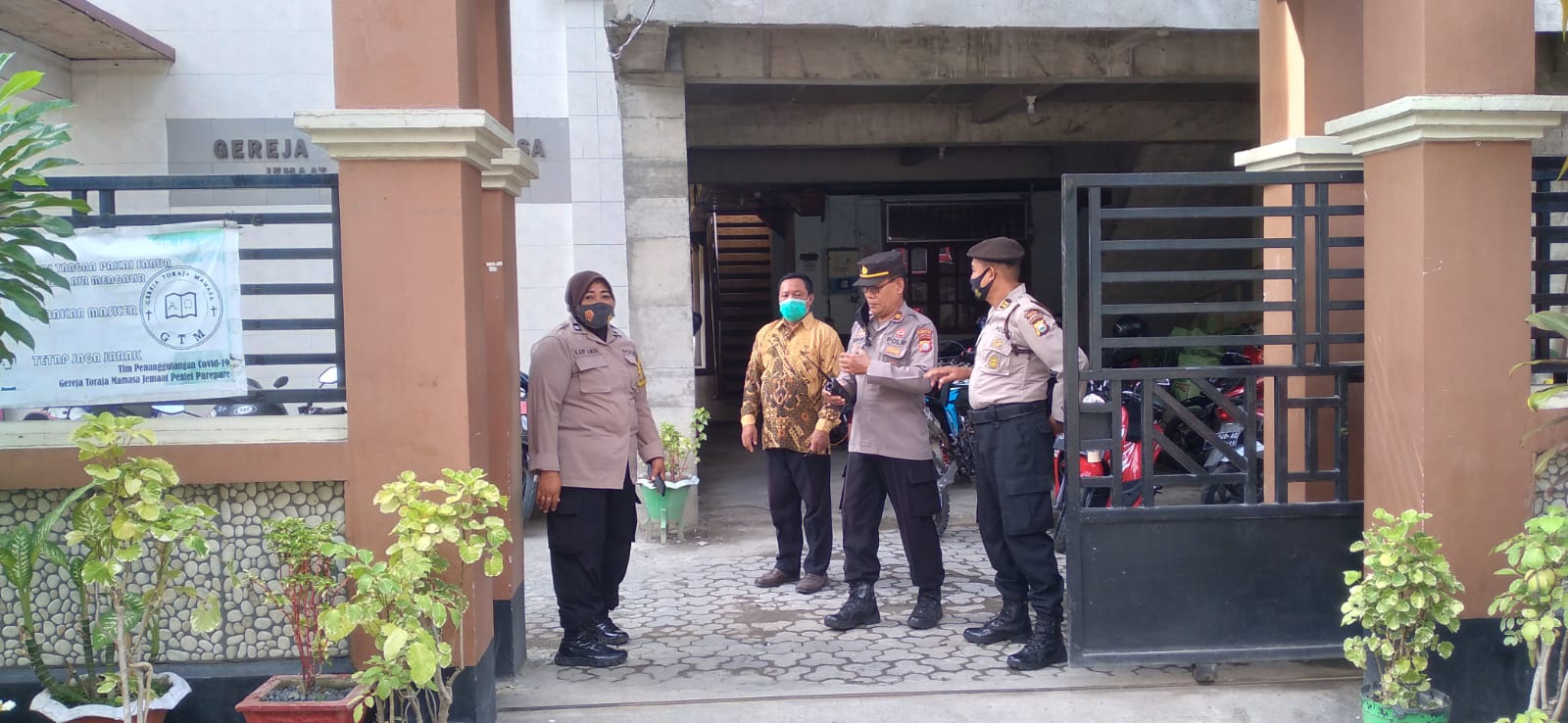 Peringati Kenaikan Isa Almasih Polres Parepare Sebar Personel di Sejumlah Gereja
