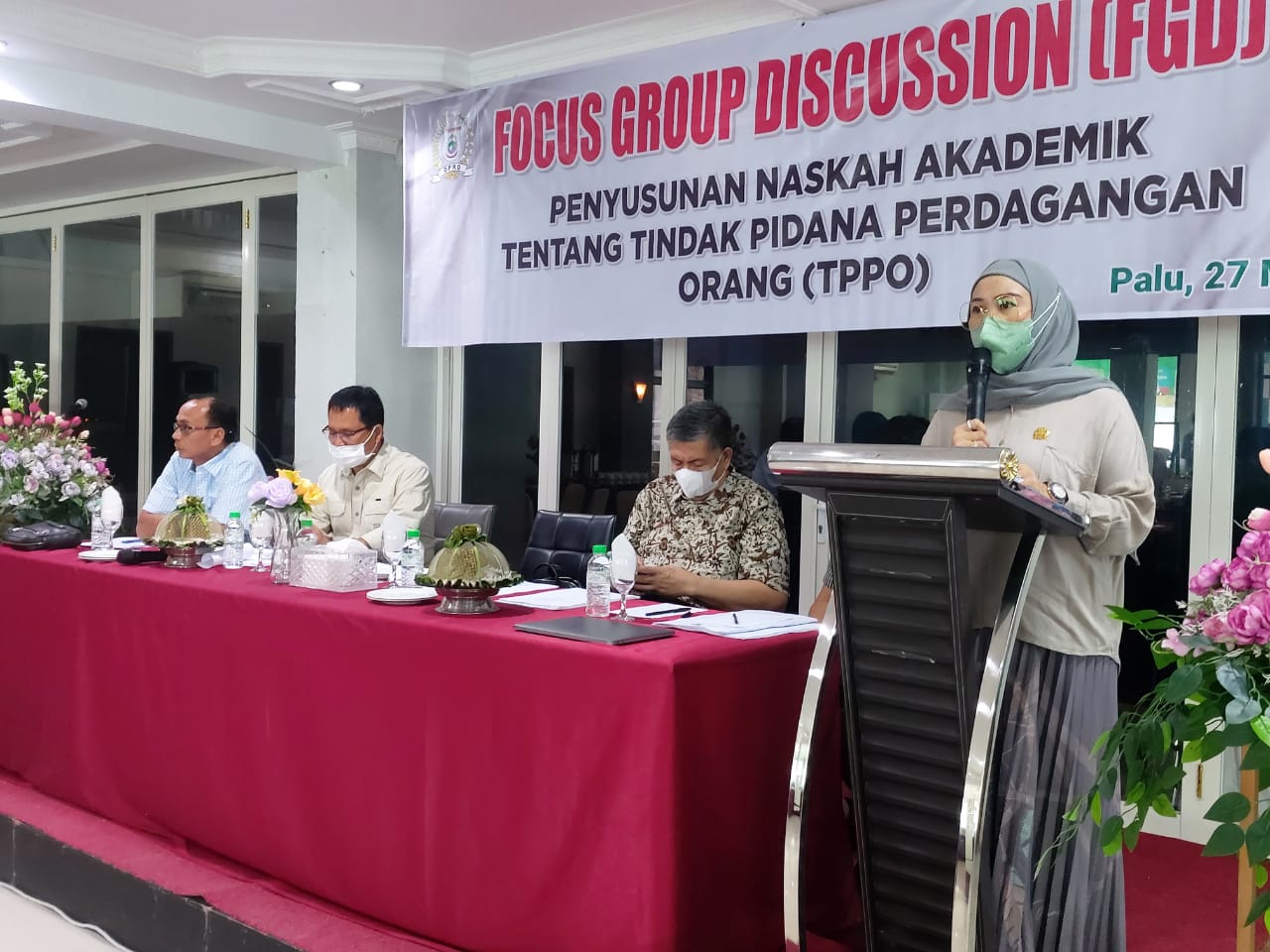 Sekretariat DPRD Sulbar Gandeng LPPM Unhas Gelar FGD Terkait Penyusunan NA TPPO